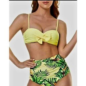 NWT PEDDNEY WOMENS 3 PIECE BIKINI SET